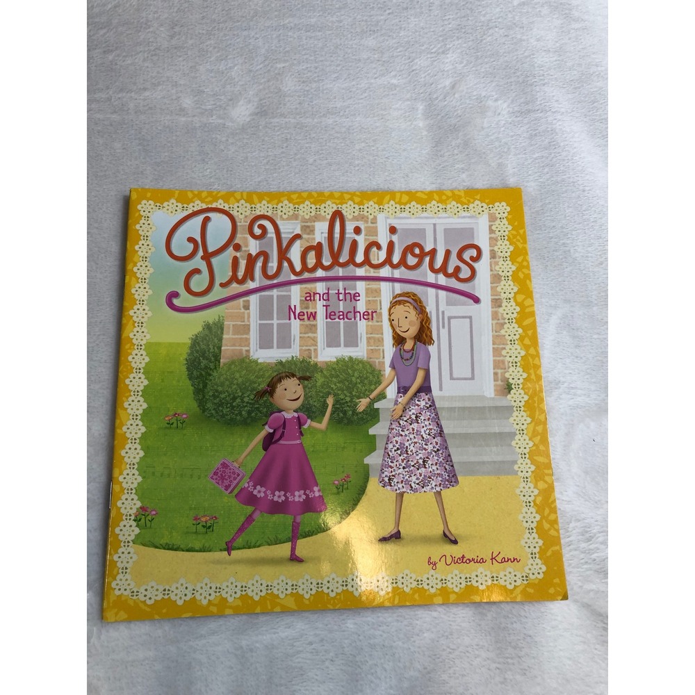 Pinkalicious and the New Teacher Book Kids Paperback Victoria Kann